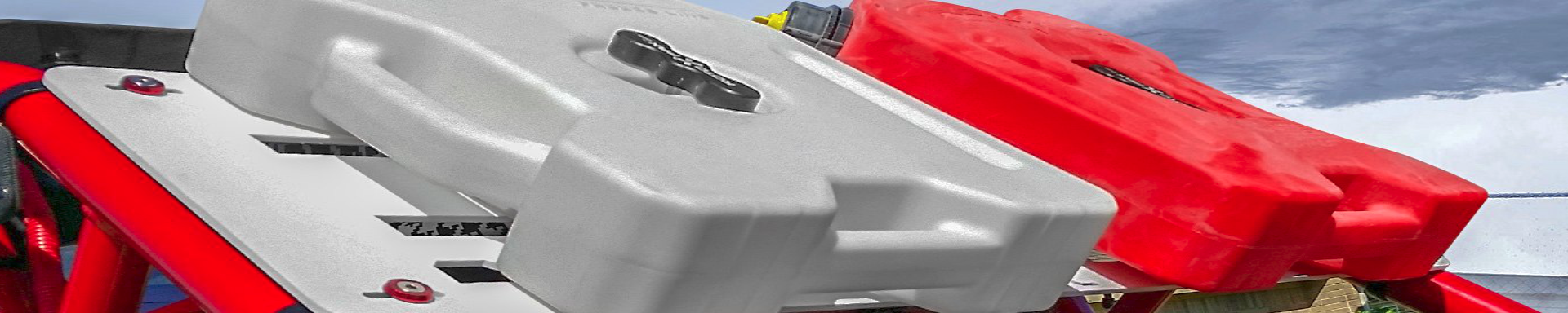 Fuel Cans & Jugs | MunroPowersports.com | Munro Industries mp-100803070305