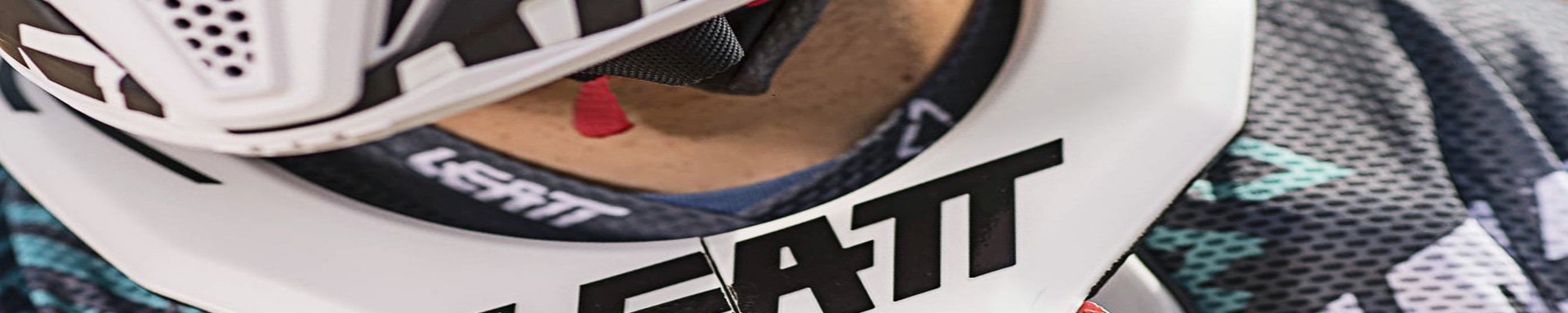 Neck Braces & Support | MunroPowersports.com | Munro Industries mp-1008030312