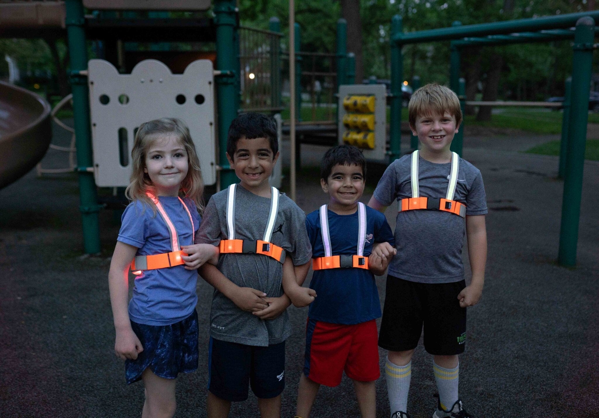 Noxgear Tracer Junior âIlluminated & Reflective Vest | MunroKennels.com