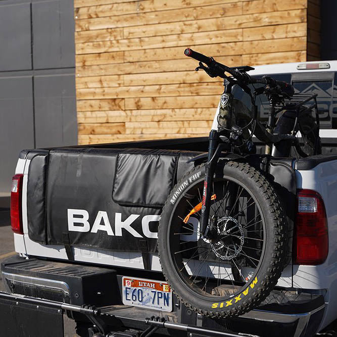 Bakcou Extendable Tailgate Bag | MunroPowersports.com