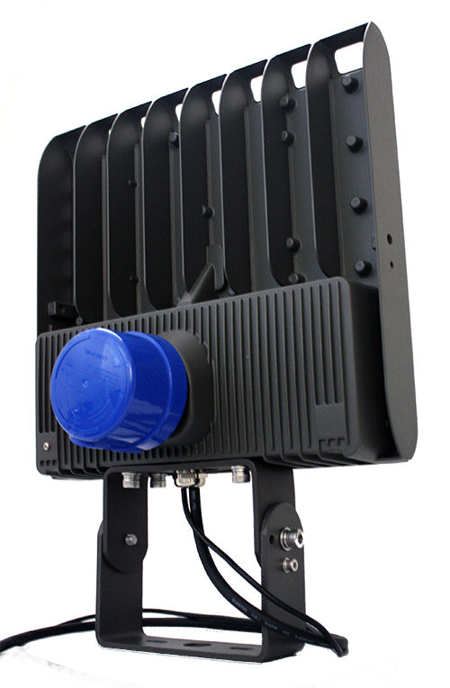 150 Watt Parking Lot LED Light 100-277 Volt 15-5013