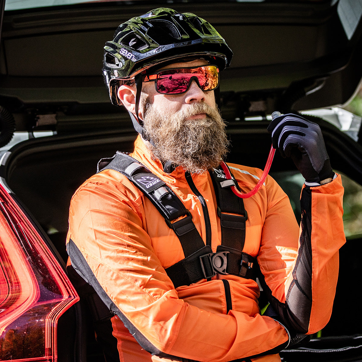 USWE Outlander 2L Hydration Pack - V-2021001 | MunroPowersports.com