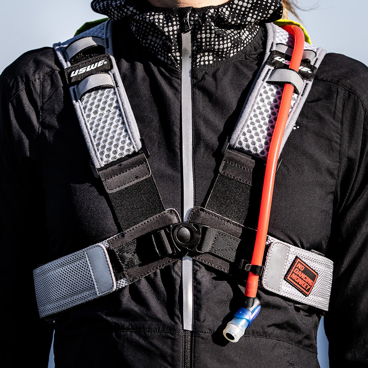 USWE Vertical 10L Hydration Pack - V-2104501 | MunroPowersports.com